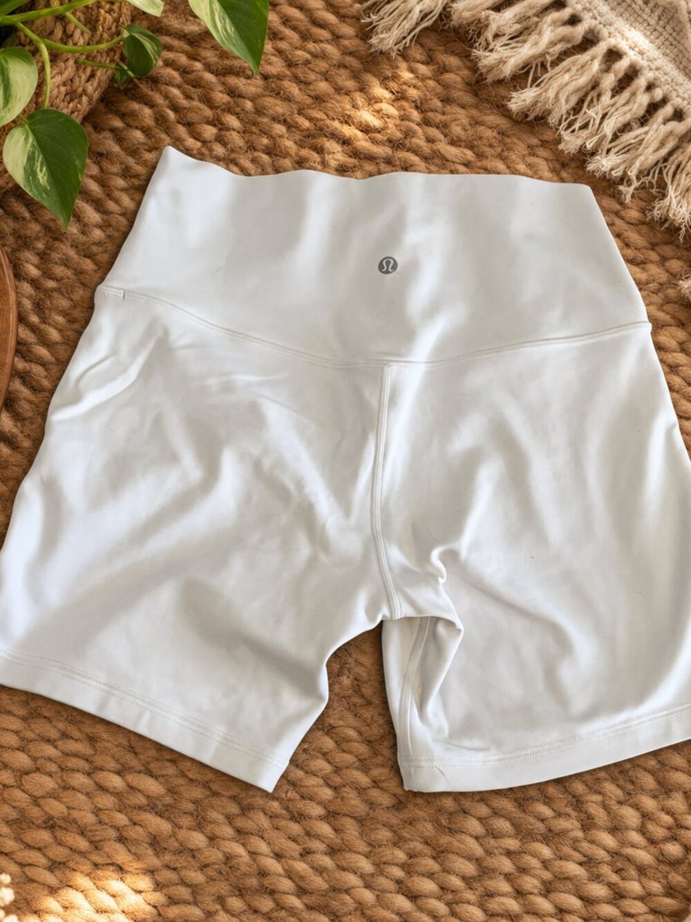 LULULEMON Align shorts — Size 6